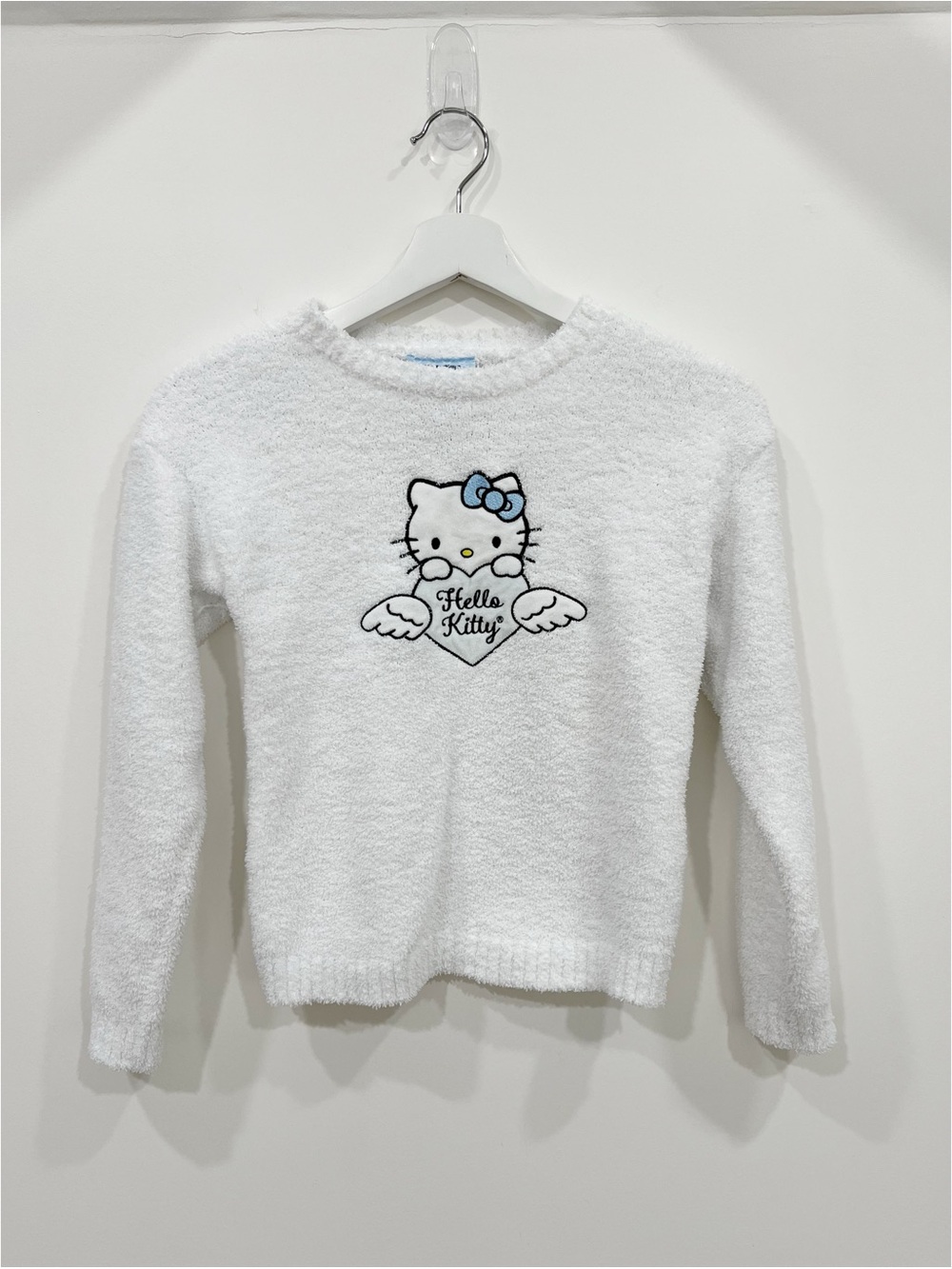 Forever 21 Hello Kitty White Fuzzy Knit Sweater Angel Wings